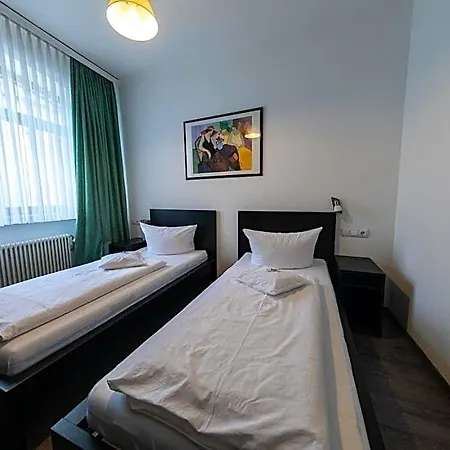 Central Bed & Breakfast