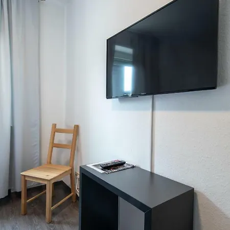 Central 3* מנדן
